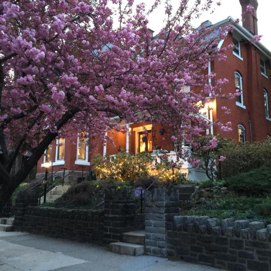 Akwaaba Philadelphia Bed & Breakfast Екстериор снимка