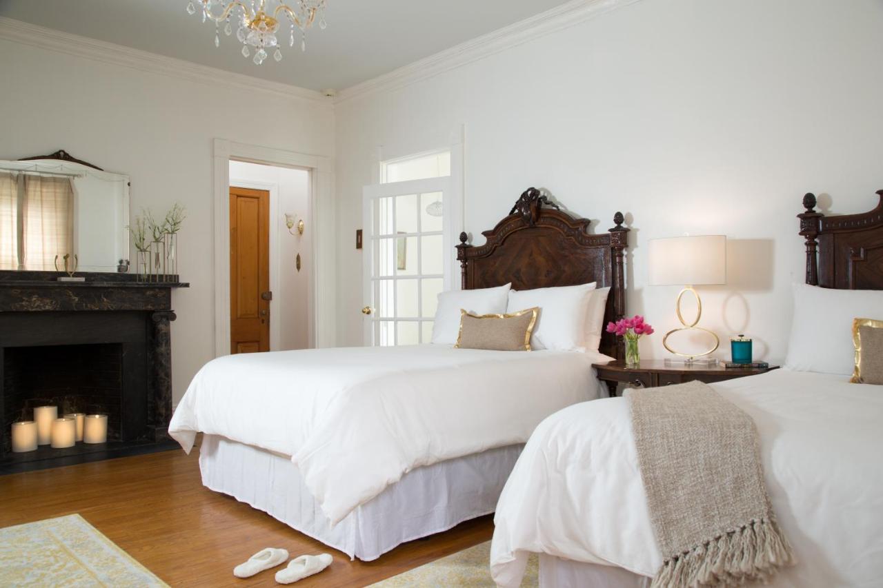 Akwaaba Philadelphia Bed & Breakfast Екстериор снимка